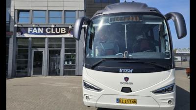 Bus ved fanklub